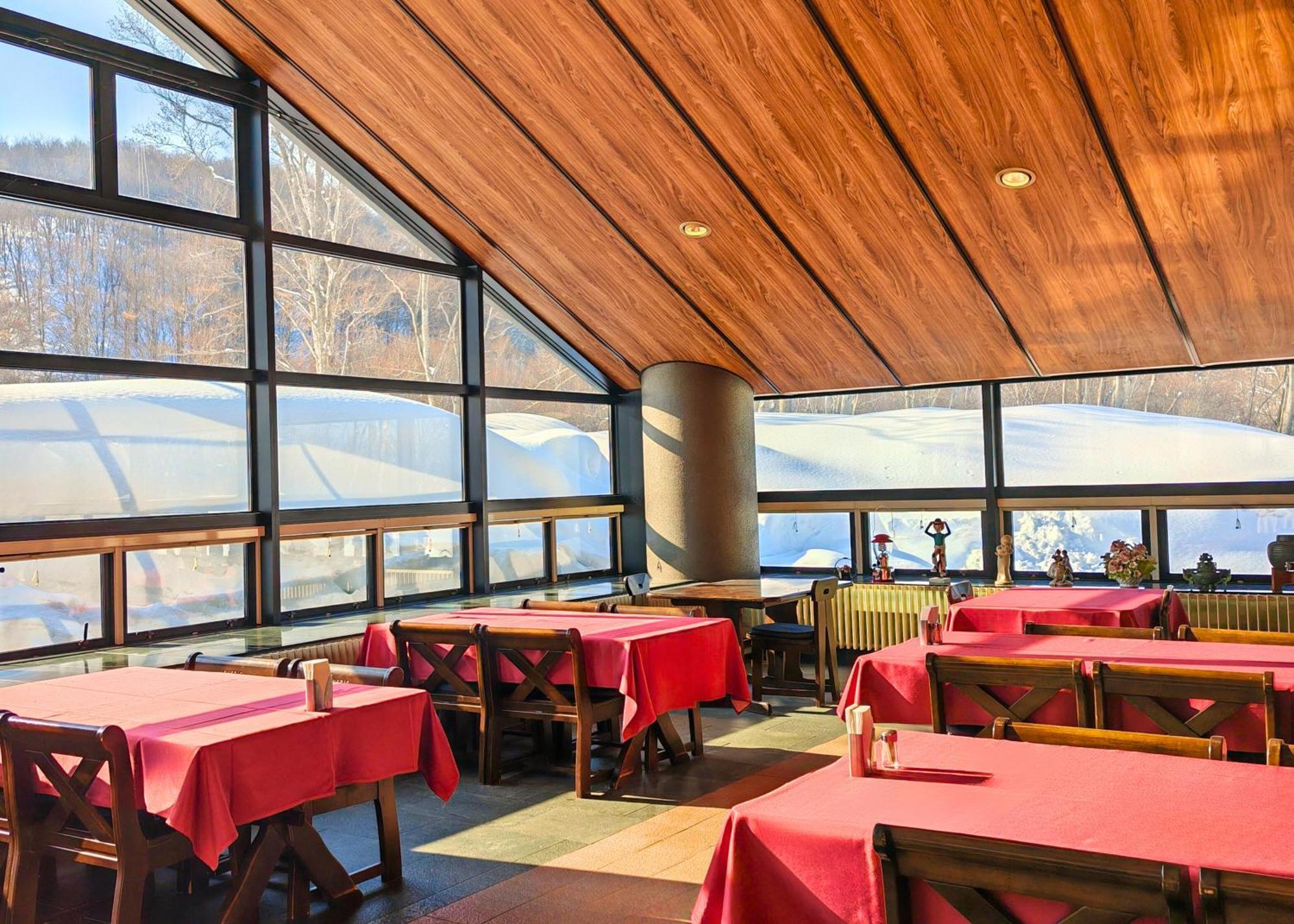 Berjaya Hakkoda Ski Resort Аомори Экстерьер фото